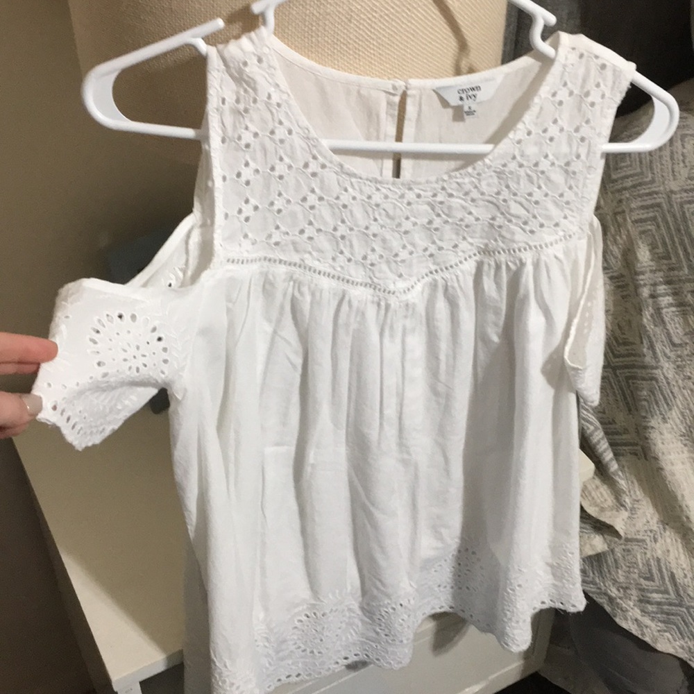 Crown&ivy small off the shoulder white blouse